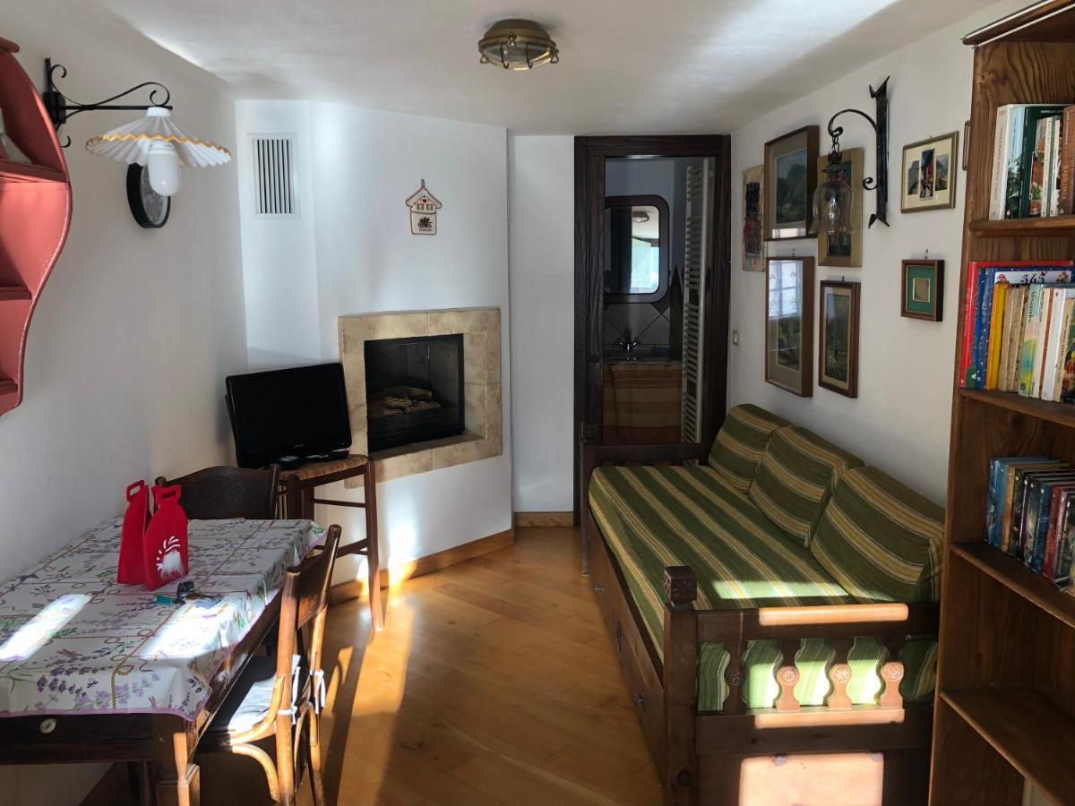 Casa Di Nonna Apartment เอนตรักเกว ภายนอก รูปภาพ